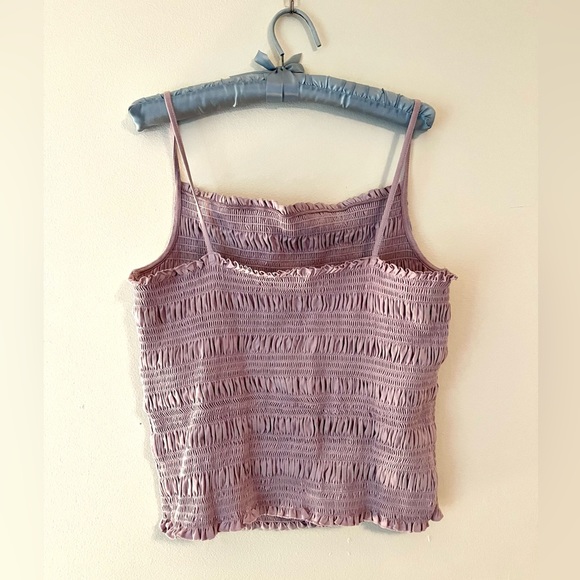 H&M Lilac Smocked Spagetto Strap Top - Picture 2 of 4